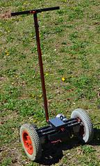 The Seg-bot image 019_seg_bot_grass.jpg